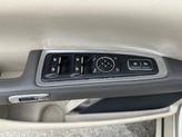 Thumbnail of 2017 Palladium White Gold Metallic Lincoln Continental