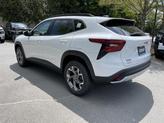 Thumbnail of 2025 Summit White Chevrolet Trax