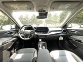 Thumbnail of 2025 Summit White Chevrolet Trax