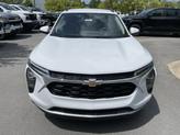 Thumbnail of 2025 Summit White Chevrolet Trax