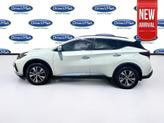 Thumbnail of 2024 Pearl White Tricoat Nissan Murano