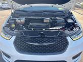Thumbnail of 2021 Bright White Clearcoat Chrysler Pacifica
