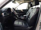 Thumbnail of 2022 Glacial White Pearl Kia Telluride