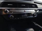 Thumbnail of 2022 Glacial White Pearl Kia Telluride