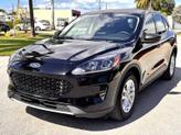 Thumbnail of 2022 Agate Black Metallic Ford Escape