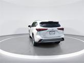 Thumbnail of 2021 Blizzard Pearl Toyota Highlander