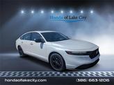 Photo of 2025 Platinum White Pearl Honda Accord