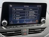 Thumbnail of 2025 Pearl White Tricoat Nissan Altima