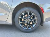 Thumbnail of 2021 Ceramic Gray Clearcoat Chrysler Pacifica