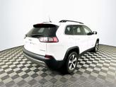 Thumbnail of 2022 White Jeep Cherokee