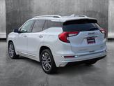 Thumbnail of 2022 White Frost Tricoat GMC Terrain