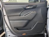 Thumbnail of 2023 Celestial Silver Metallic Toyota Highlander
