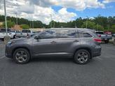 Thumbnail of 2017 Predawn Gray Mica Toyota Highlander Hybrid
