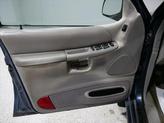 Thumbnail of 1999 Black Clearcoat Metallic Ford Explorer