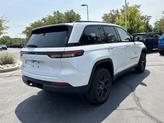 Thumbnail of 2025 Bright White Clearcoat Jeep Grand Cherokee