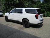 Thumbnail of 2022 White GMC Yukon XL