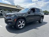 Thumbnail of 2024 Rocky Mountain Pearlcoat Jeep Grand Cherokee