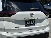 Thumbnail of 2025 Everest White Pearl Nissan Rogue