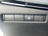 Thumbnail of 2025 Aspen White Tricoat Nissan Kicks