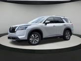 Photo of 2025 Brilliant Silver Metallic Nissan Pathfinder