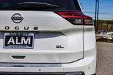 Thumbnail of 2025 Everest White Pearl Nissan Rogue