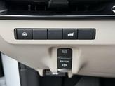 Thumbnail of 2025 Everest White Pearl Tricoat Nissan Murano
