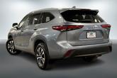 Thumbnail of 2021 Moon Dust Toyota Highlander