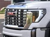 Thumbnail of 2025 White GMC Sierra 2500