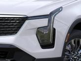 Thumbnail of 2025 Crystal White Tricoat Cadillac XT4