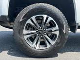 Thumbnail of 2022 Summit White Chevrolet Colorado