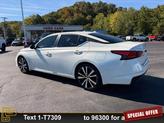 Thumbnail of 2022 Pearl White Tricoat Nissan Altima