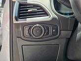 Thumbnail of 2024 Oxford White Ford Edge