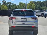 Thumbnail of 2026 Silver Zynith Metallic Clearcoat Jeep Compass