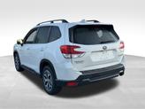 Thumbnail of 2020 Crystal White Pearl Subaru Forester