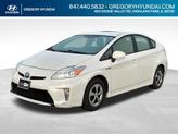 Photo of 2015 White Toyota Prius