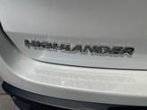 Thumbnail of 2019 Blizzard Pearl Toyota Highlander