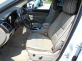 Thumbnail of 2017 Bright White Clearcoat Jeep Grand Cherokee