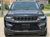 Thumbnail of 2023 Diamond Black Crystal Pearlcoat Jeep Grand Cherokee