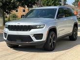 Thumbnail of 2022 Silver Zynith Jeep Grand Cherokee