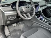 Thumbnail of 2025 Baltic Gray Metallic Clearcoat Jeep Grand Cherokee