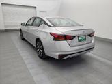 Thumbnail of 2022 Brilliant Silver Metallic Nissan Altima