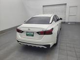 Thumbnail of 2019 Pearl White Tricoat Nissan Altima