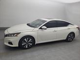 Thumbnail of 2019 Pearl White Tricoat Nissan Altima