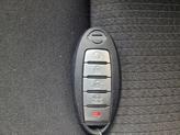 Thumbnail of 2023 Pearl White Tricoat Nissan Altima