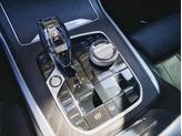 Thumbnail of 2022 Tanzanite Blue II Metallic BMW X7