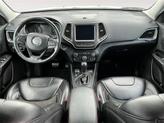 Thumbnail of 2019 Bright White Clearcoat Jeep Cherokee