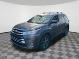 Thumbnail of 2019 Shoreline Blue Pearl Toyota Highlander