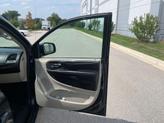Thumbnail of 2016 Brilliant Black Crystal Pearlcoat Dodge Grand Caravan