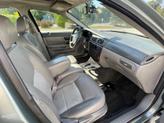 Thumbnail of 2006 Light Tundra Clearcoat Metallic Ford Taurus