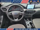 Thumbnail of 2022 Oxford White Ford Escape